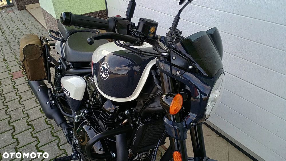 Royal Enfield Continental - 21