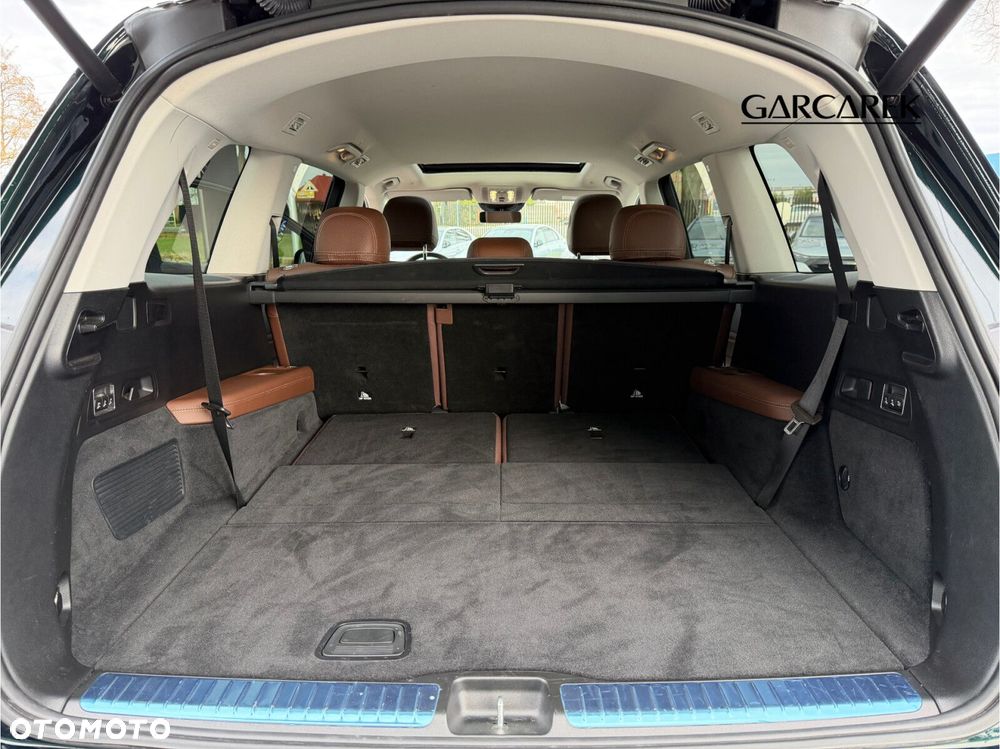 Mercedes-Benz GLS - 14