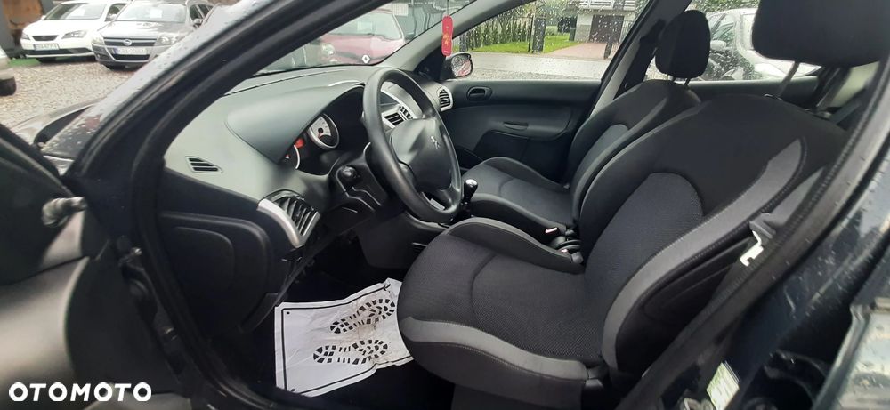 Peugeot 206 plus - 34