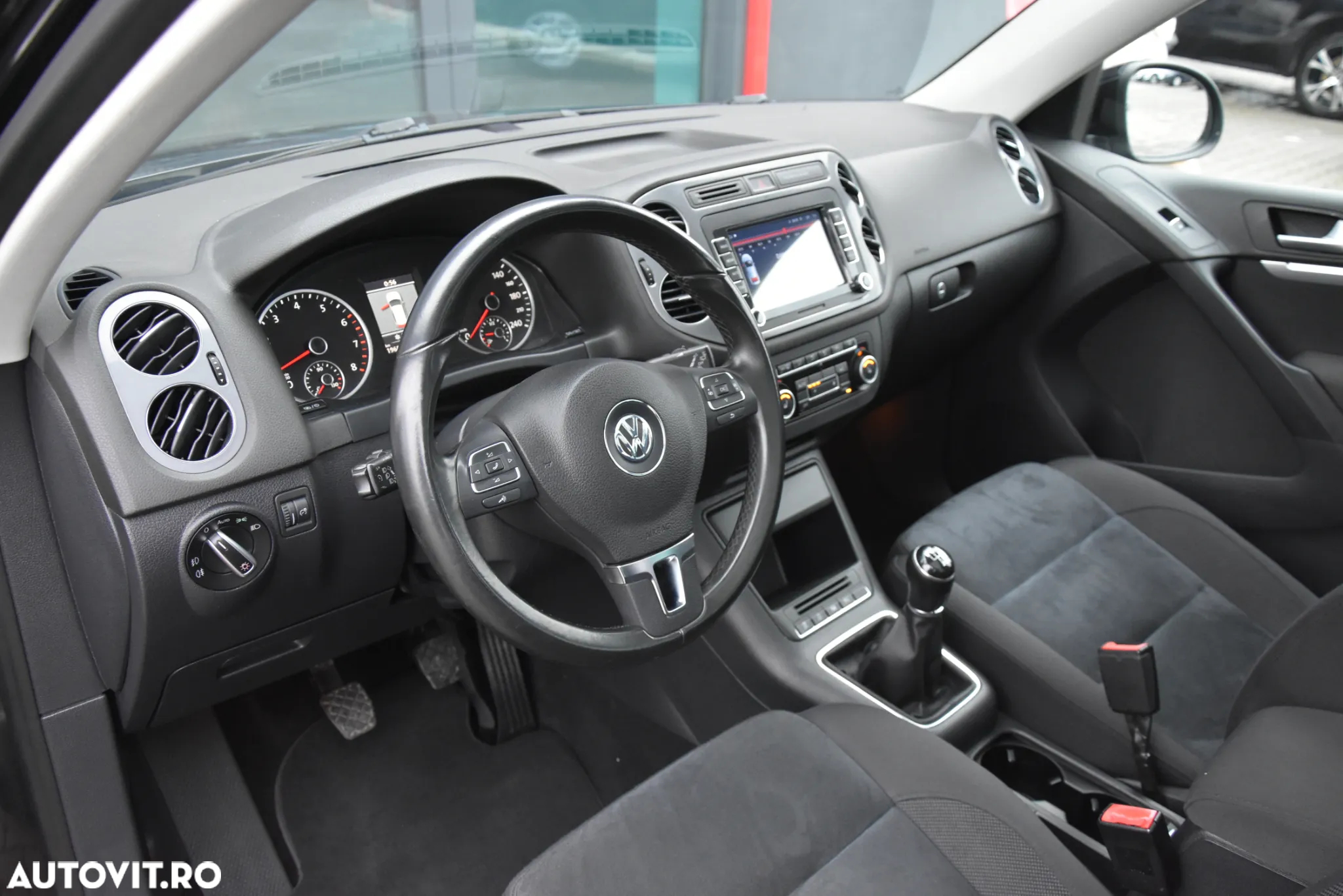 Volkswagen Tiguan 1.4 TSI BlueMotion Technology Team - 15