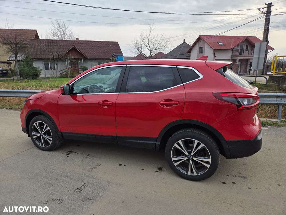 Nissan Qashqai 1.6 DCI Start/Stop N-Connecta - 3