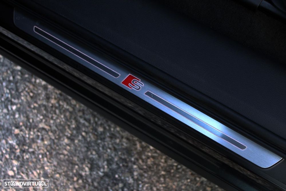 Audi e-tron 55 quattro S line - 6