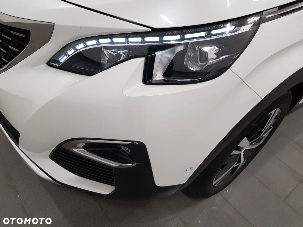 Peugeot 3008 ver-puretech-130-stop-start-gpf-eat8-gt - 25