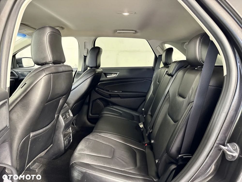Ford Edge - 31
