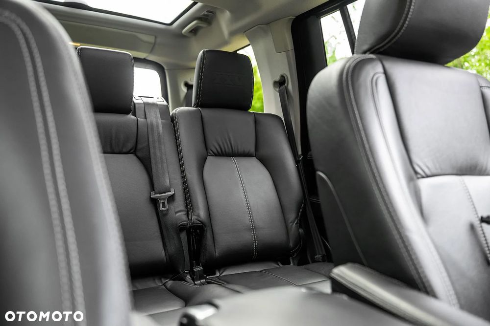 Land Rover Discovery - 27