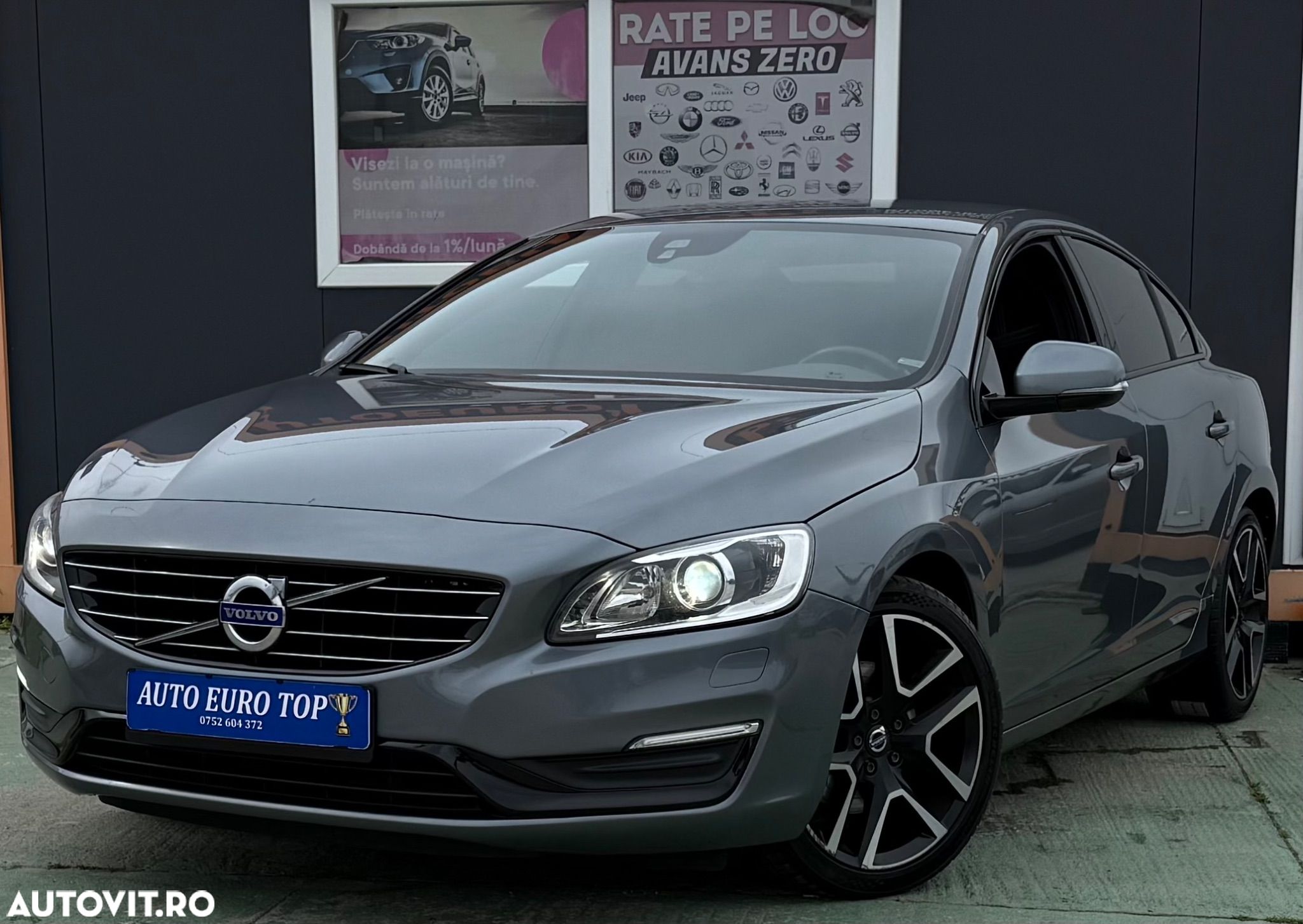 Volvo S60 D4 Geartronic Summum - 1