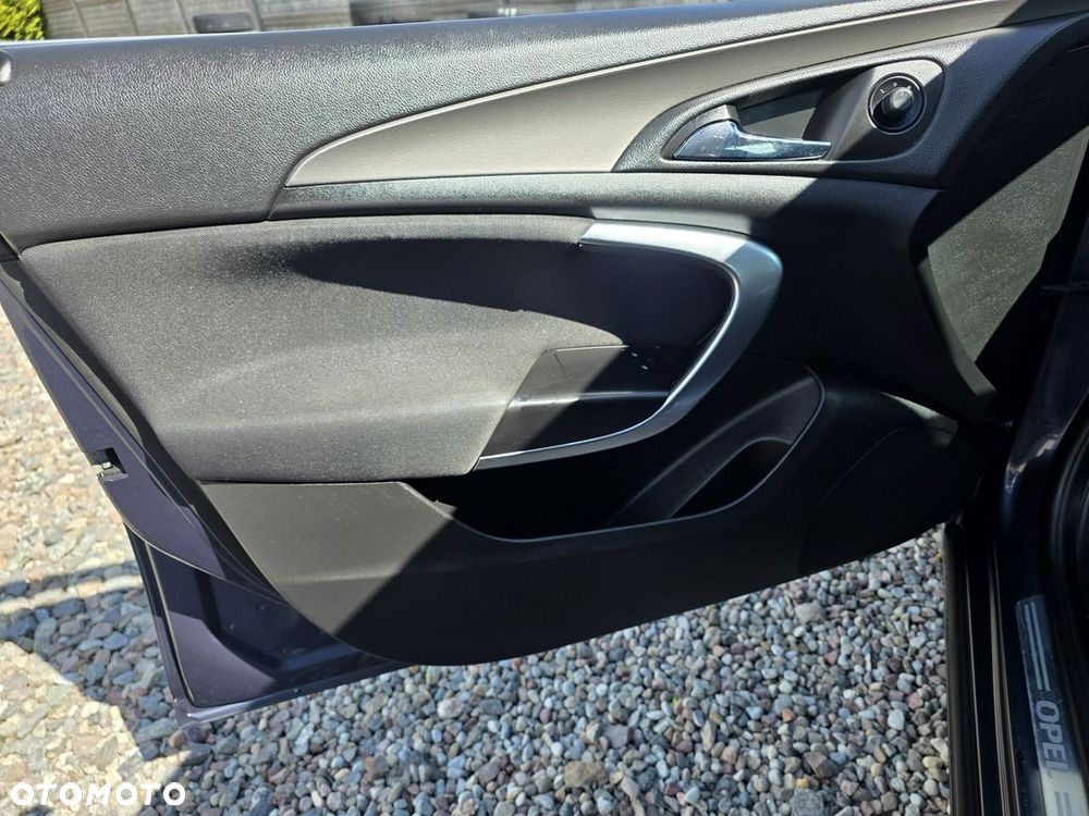 Opel Insignia 1.8 Cosmo - 21