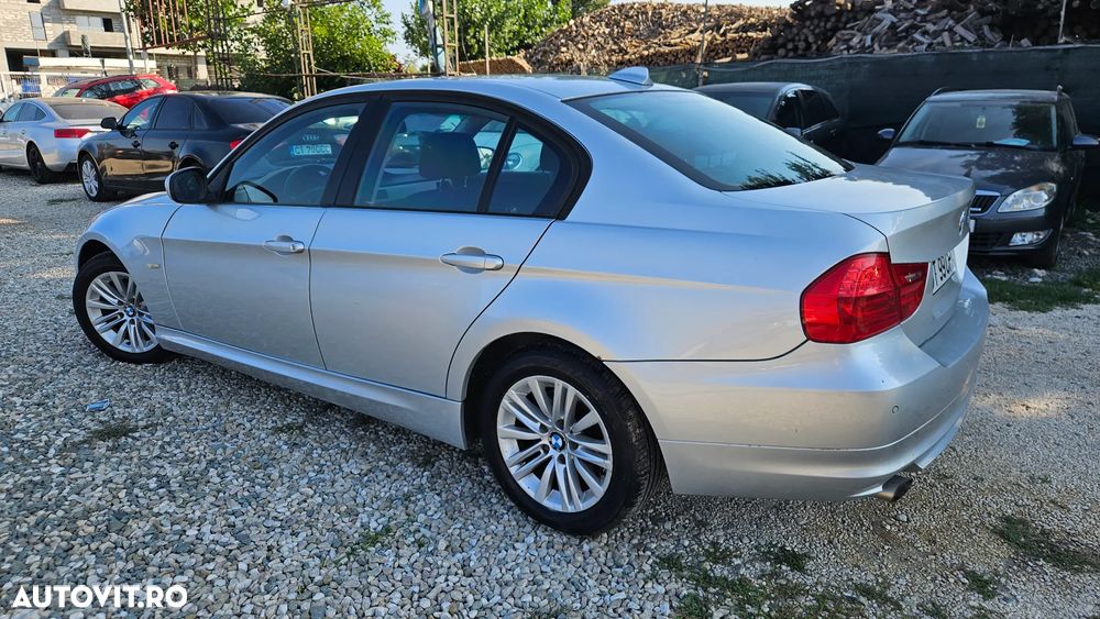 BMW Seria 3 318d Aut. Blue Performance Modern Line - 25