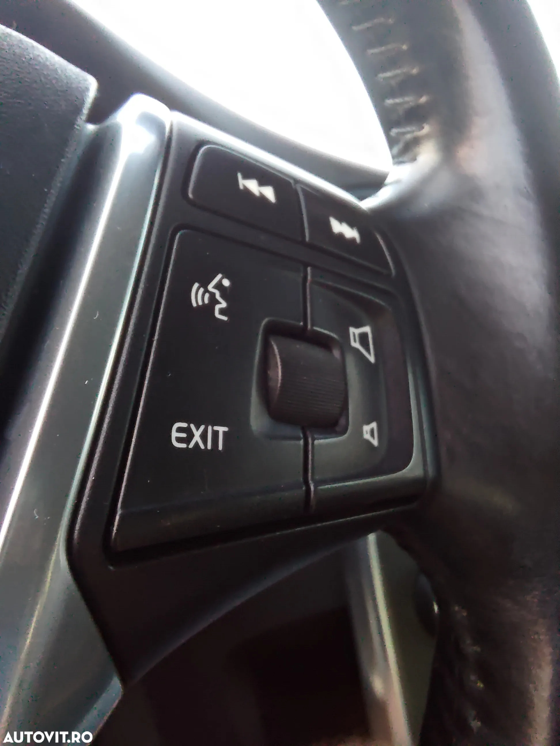Volvo V60 D6 Plug-In-Hybrid AWD Geartronic Summum - 21