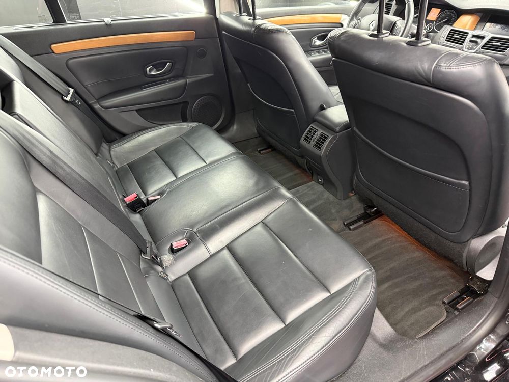 Renault Laguna 2.0 DCi Initiale - 15