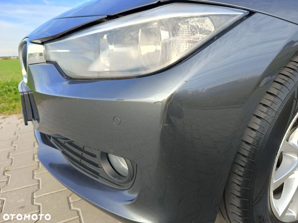 BMW Seria 3 320d - 28