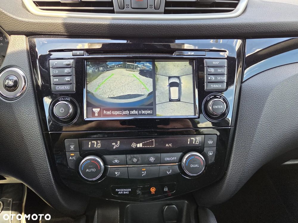 Nissan Qashqai 1.6 DIG-T N-Vision - 29