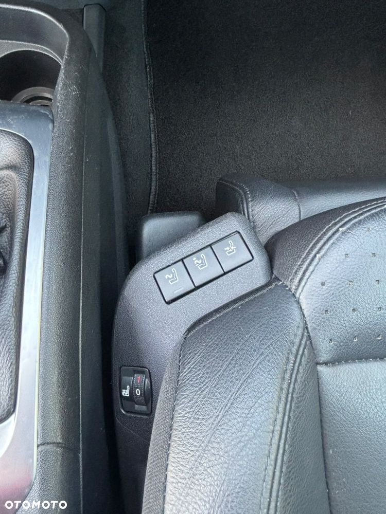 Citroën C4 Picasso 2.0 HDi FAP Exclusive - 28