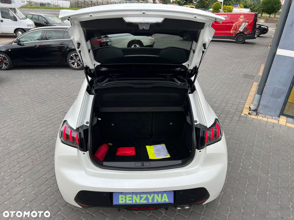 Peugeot 208 1.2 PureTech Allure Pack S&S EAT8 - 26