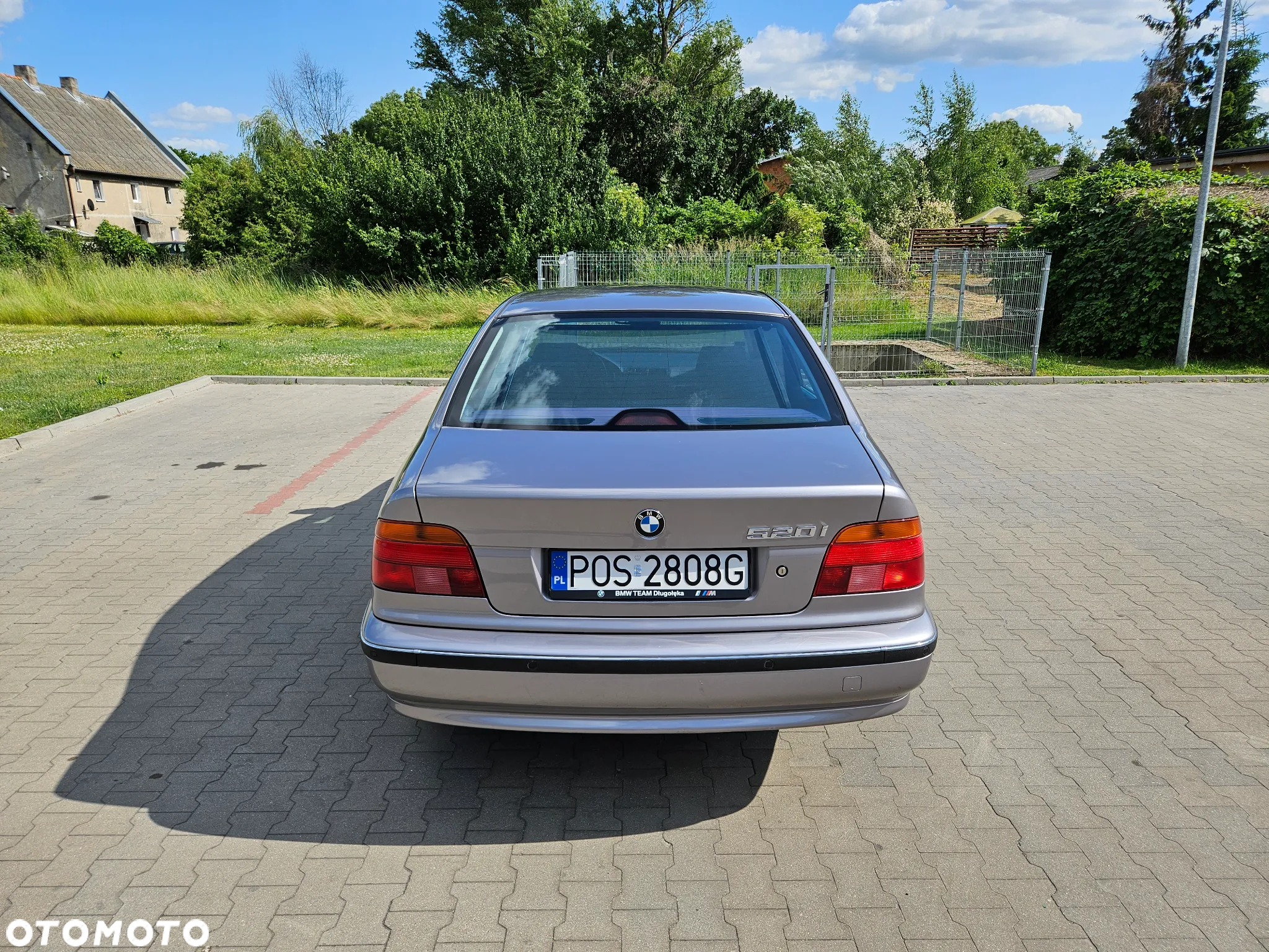 BMW Seria 5 520i - 4