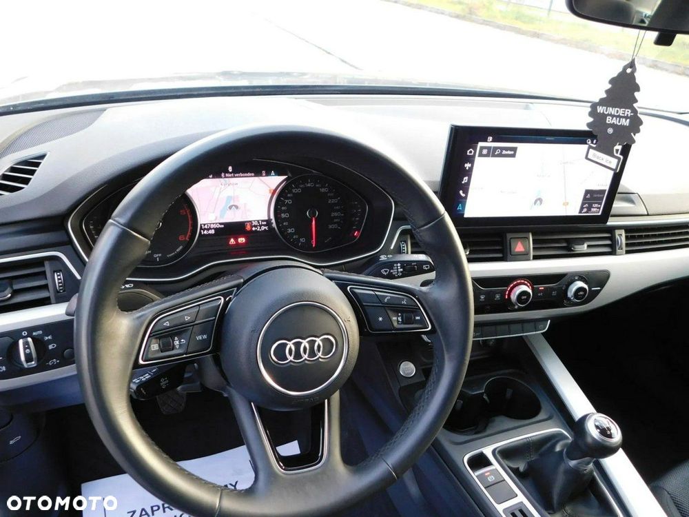 Audi A4 Avant 2.0 TDI Design - 15