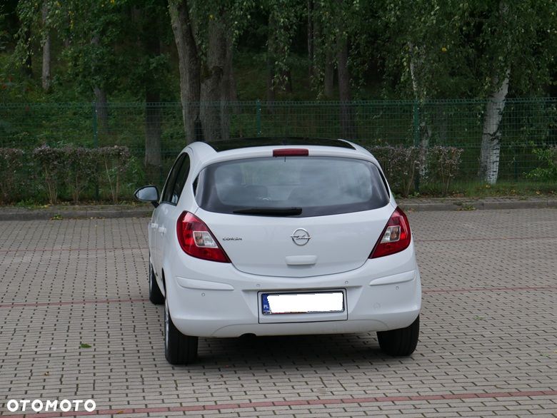 Opel Corsa 1.4 16V Innovation - 5