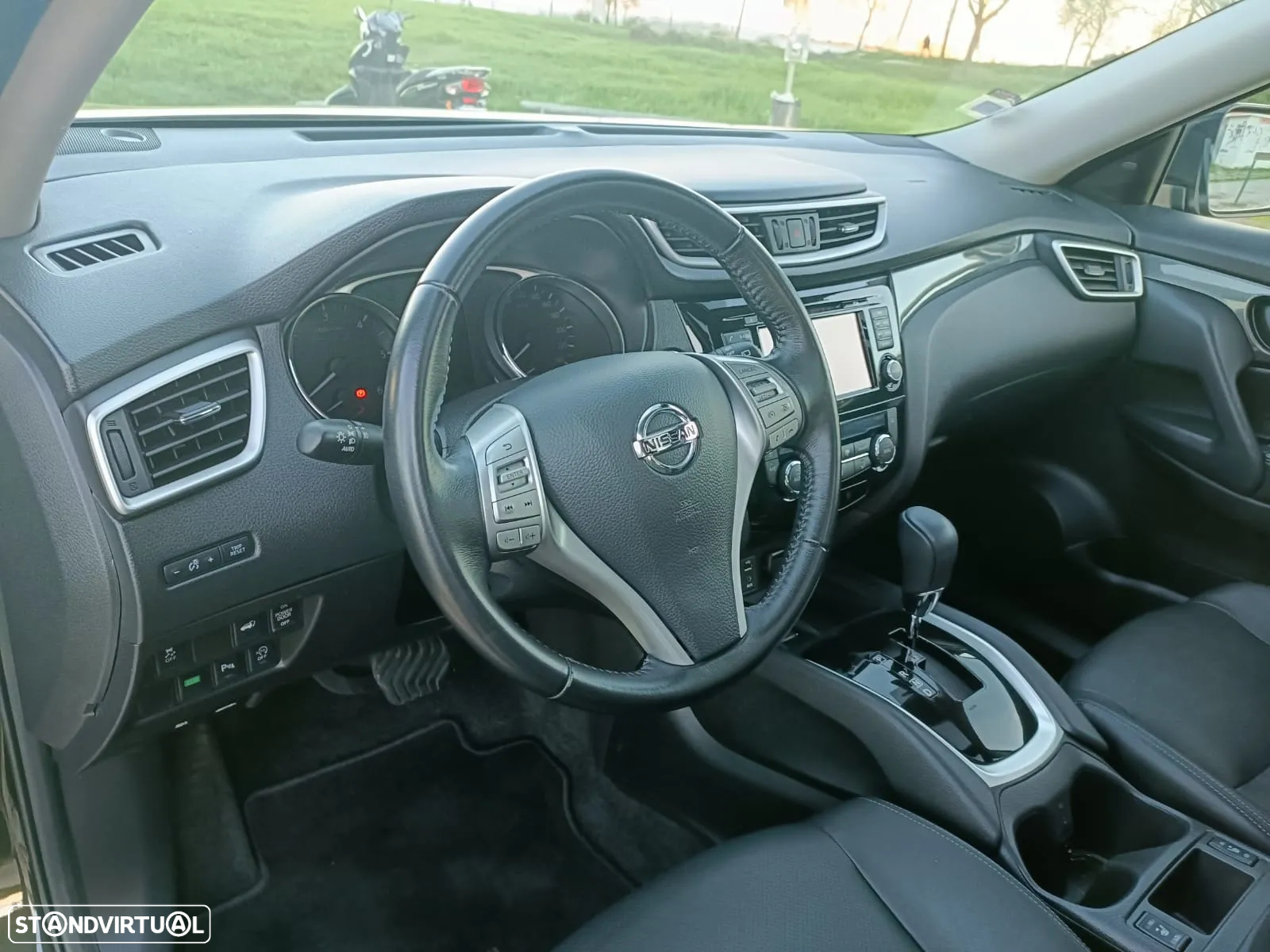 Nissan X-Trail 1.6 dCi 360 Xtronic - 12