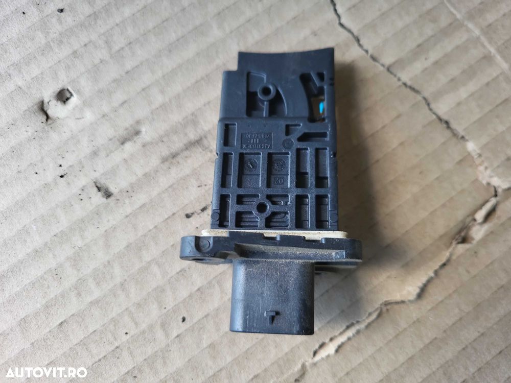 Debitmetru bmw f20 f30 f34 f36 f10 g30 x1 f48 x3 x4 x5 f15 motor B47 cod oem bmw 13628570107 - 2
