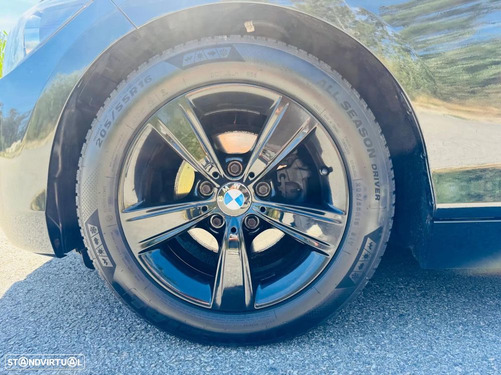 BMW 116 d EfficientDynamics Edition Sport Line - 9