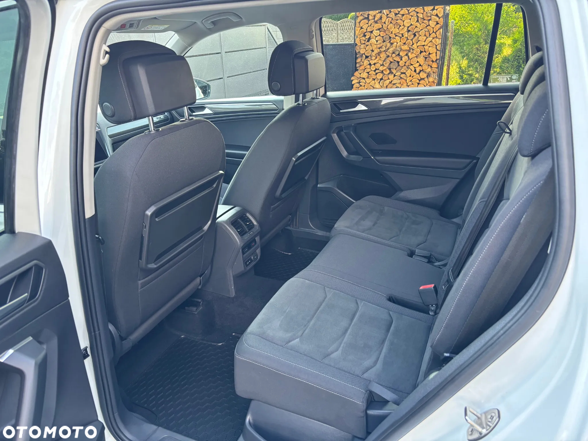 Volkswagen Tiguan Allspace - 12