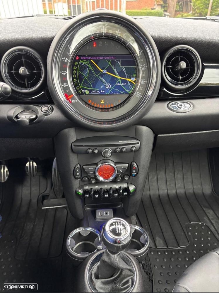 MINI Cabrio Cooper SD - 7