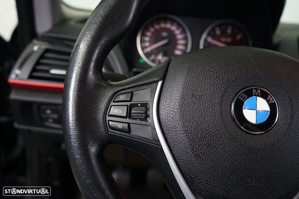 BMW 116 d EfficientDynamics Edition - 19