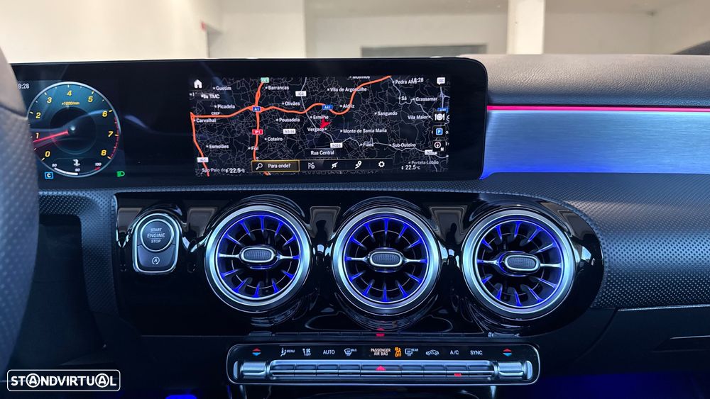 Mercedes-Benz A 180 AMG Line - 12