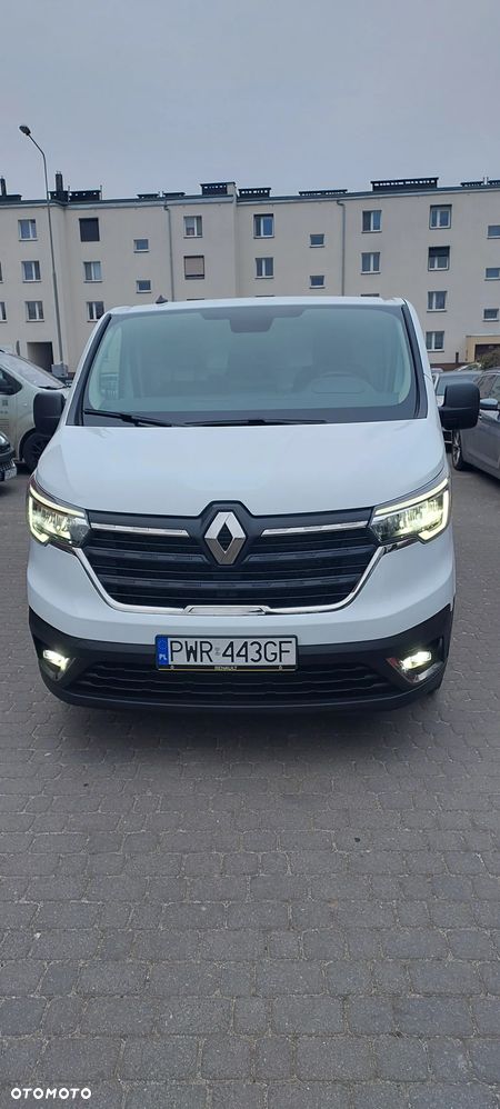 Renault Trafic - 10