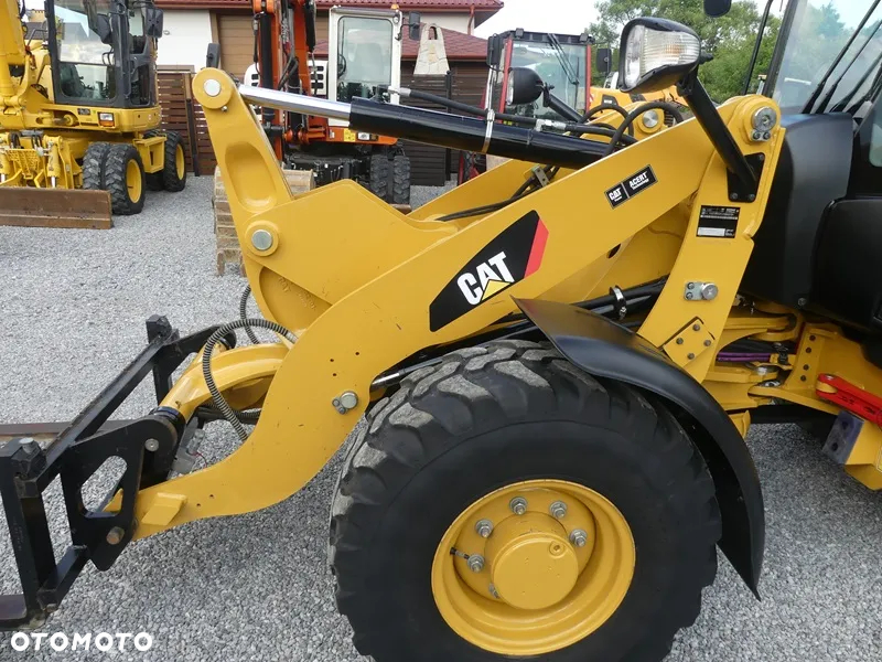 Caterpillar CAT 906M Z Niemiec / 2019r / 2668mtg / Serwisowany / - 23