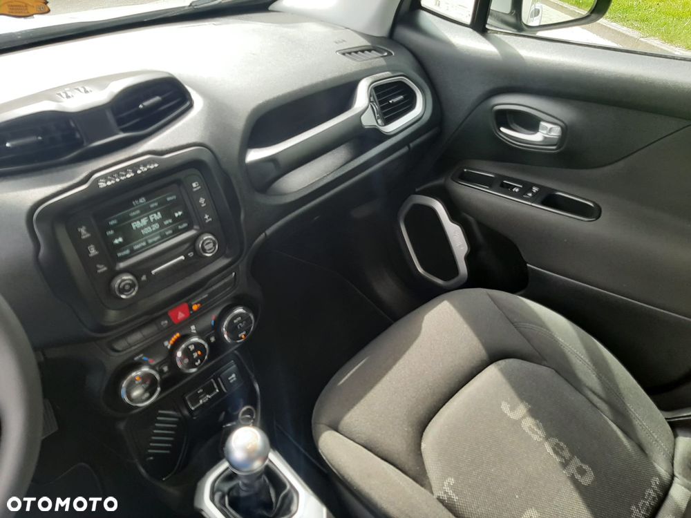 Jeep Renegade 1.6 MultiJet Limited - 28