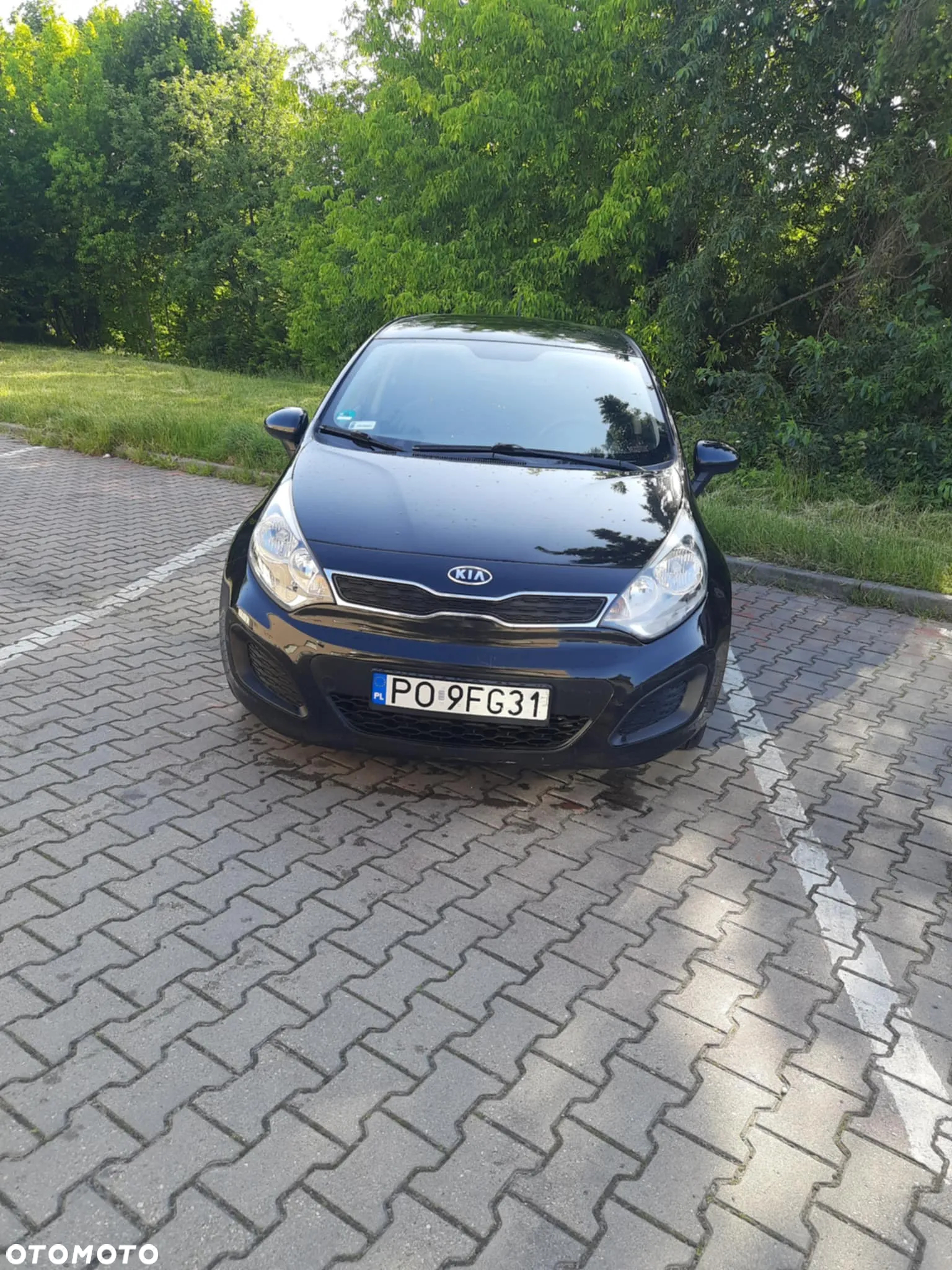Kia Rio 1.4 L - 3