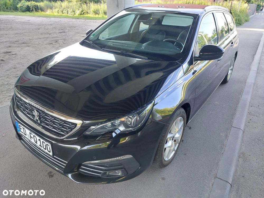 Peugeot 308 BlueHDi 130 EAT8 Black Edition - 7