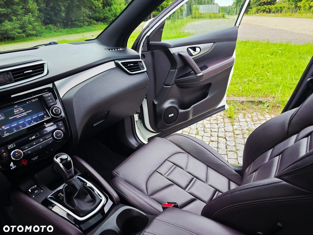 Nissan Qashqai 1.3 DIG-T DCT TEKNA+ - 37