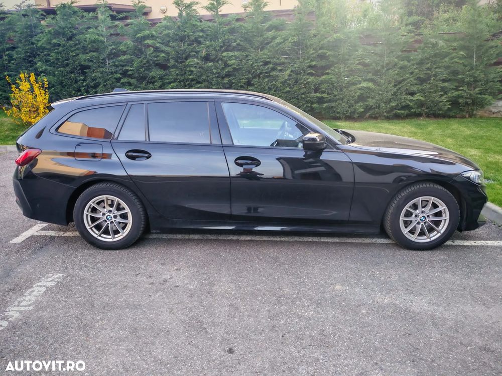 BMW Seria 3 318d Aut. - 29