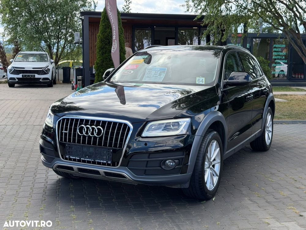 Audi Q5 2.0 40 TDI quattro S tronic Basic - 2