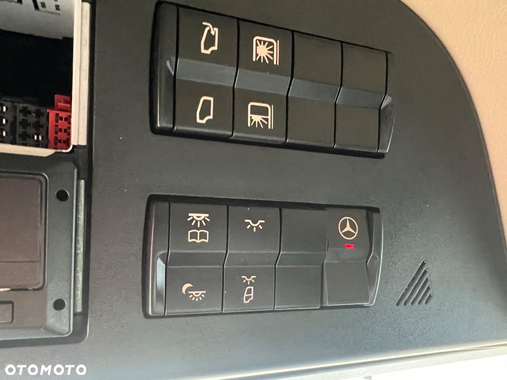 Mercedes-Benz ACTROS L MP5poliftowy  prokontraktowy - 27