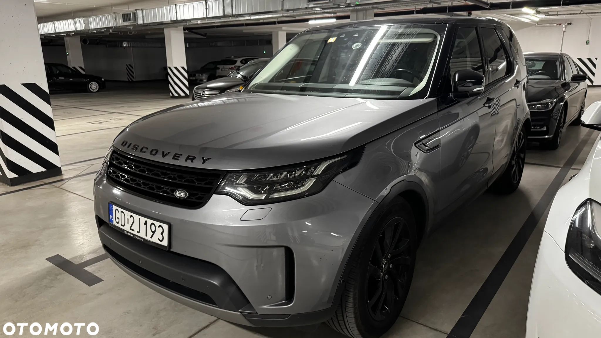 Land Rover Discovery V 2.0 SD4 HSE - 1