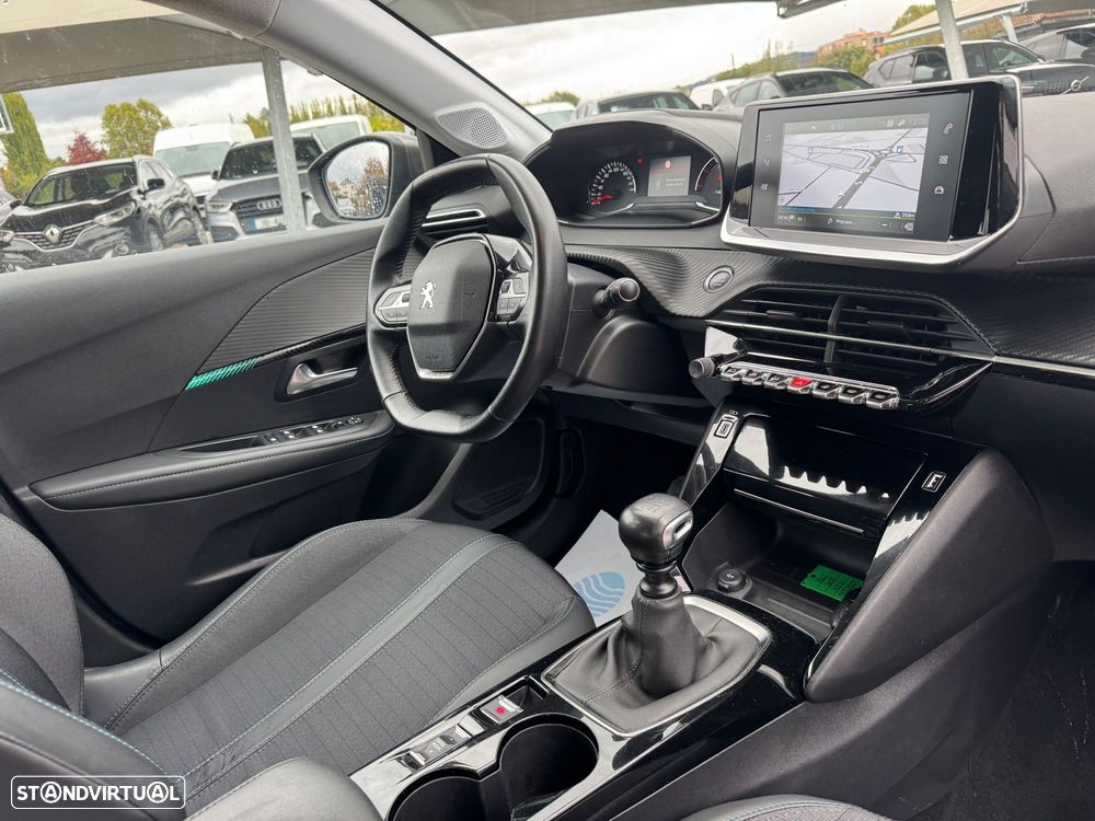 Peugeot 208 1.2 PureTech Allure - 10