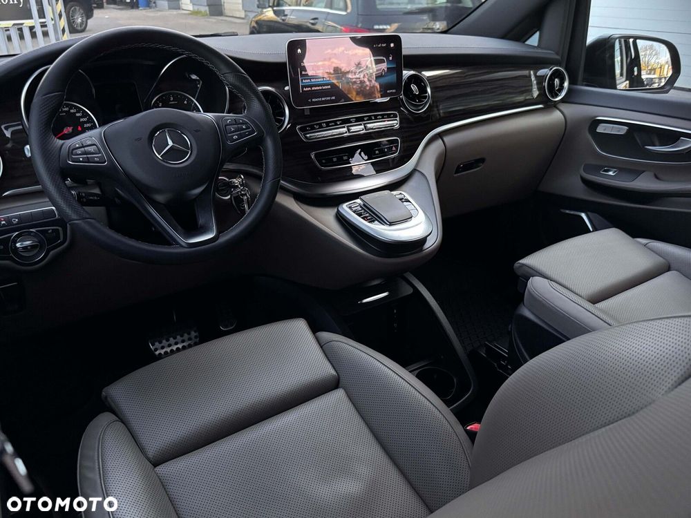 Mercedes-Benz Klasa V 300 d 4-Matic 9G-Tronic Avantgarde (d³ugi) - 22