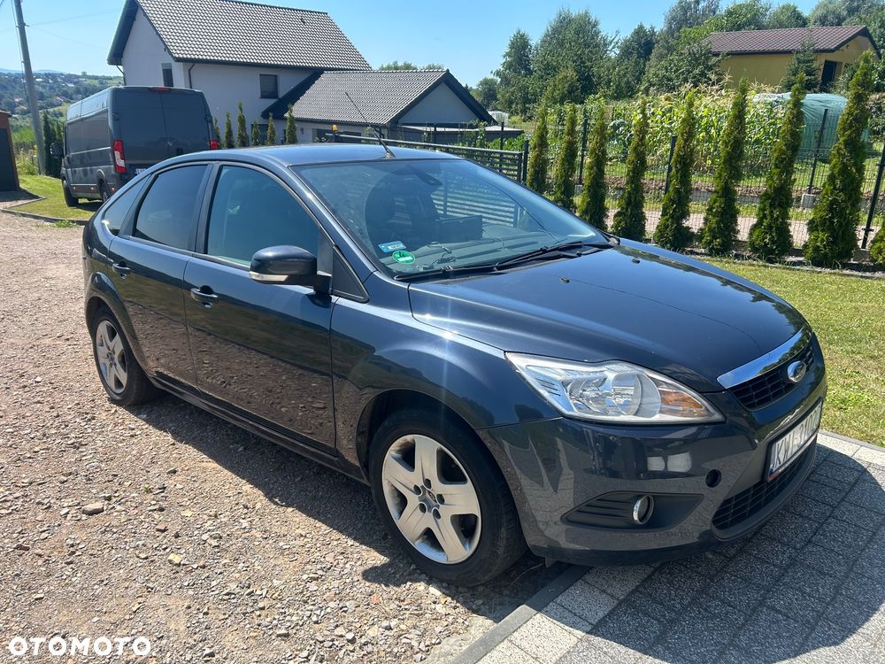 Ford Focus 1.6 16V Trend - 1