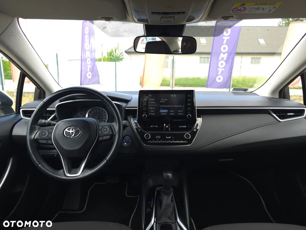 Toyota Corolla 1.8 Hybrid Comfort - 33