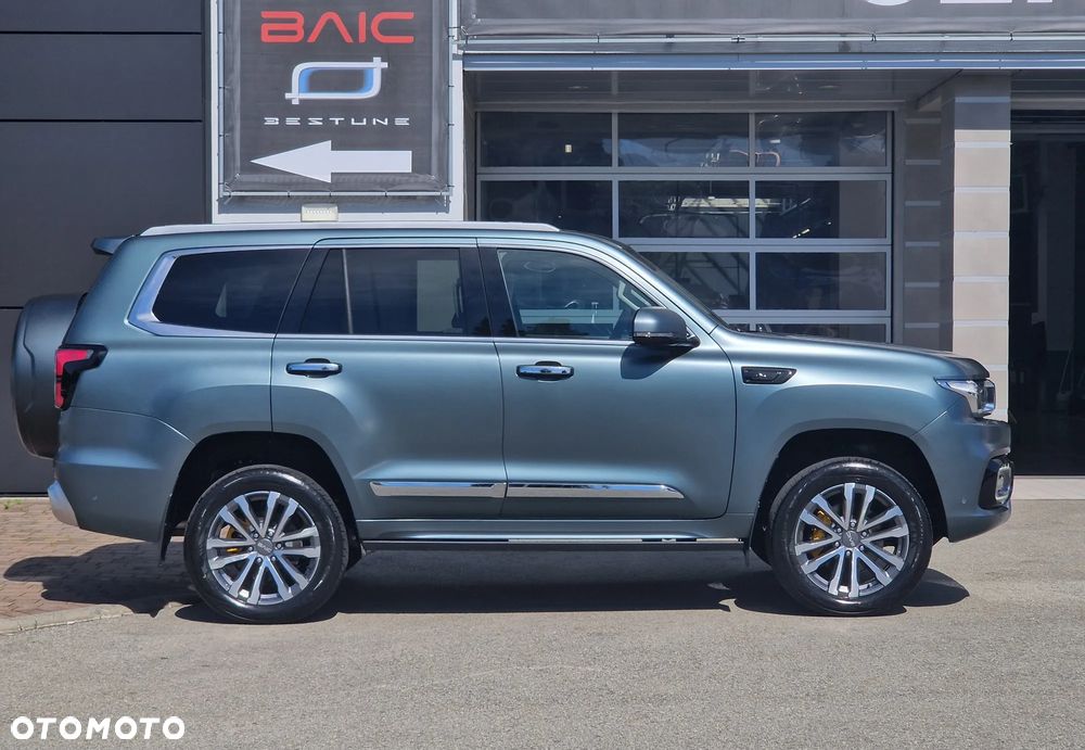 BAIC BJ60 2.0 mHEV Flagship 4x4 - 11