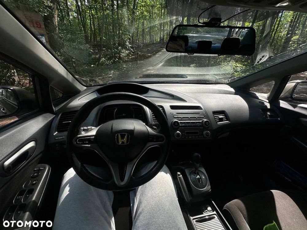 Honda Civic 1.8 Executive - 30