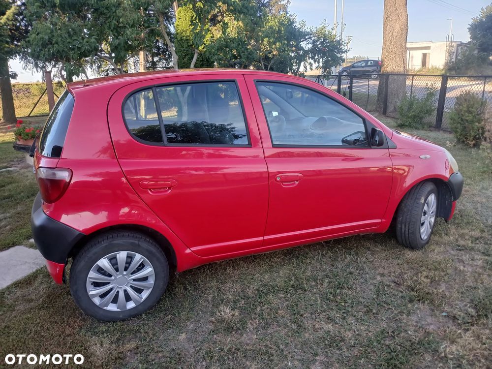 Toyota Yaris - 6