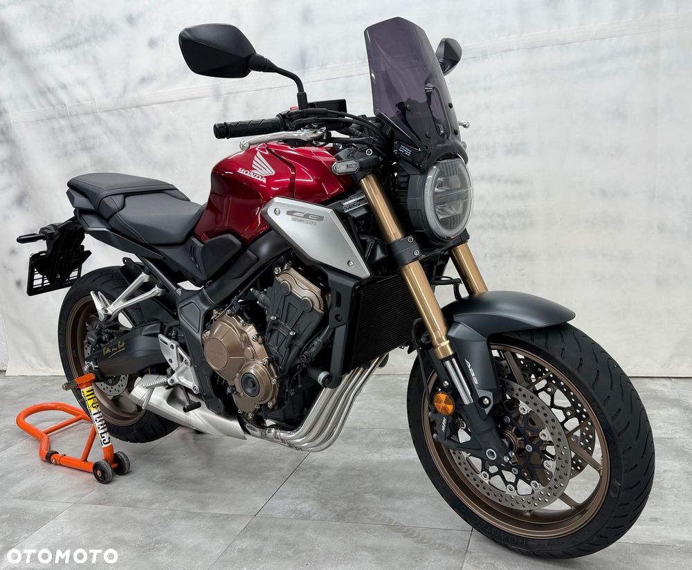 Honda CB - 9