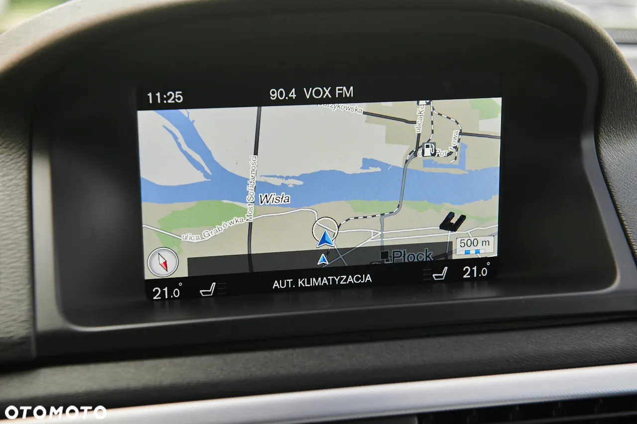 Volvo V70 D4 Black Edition - 29