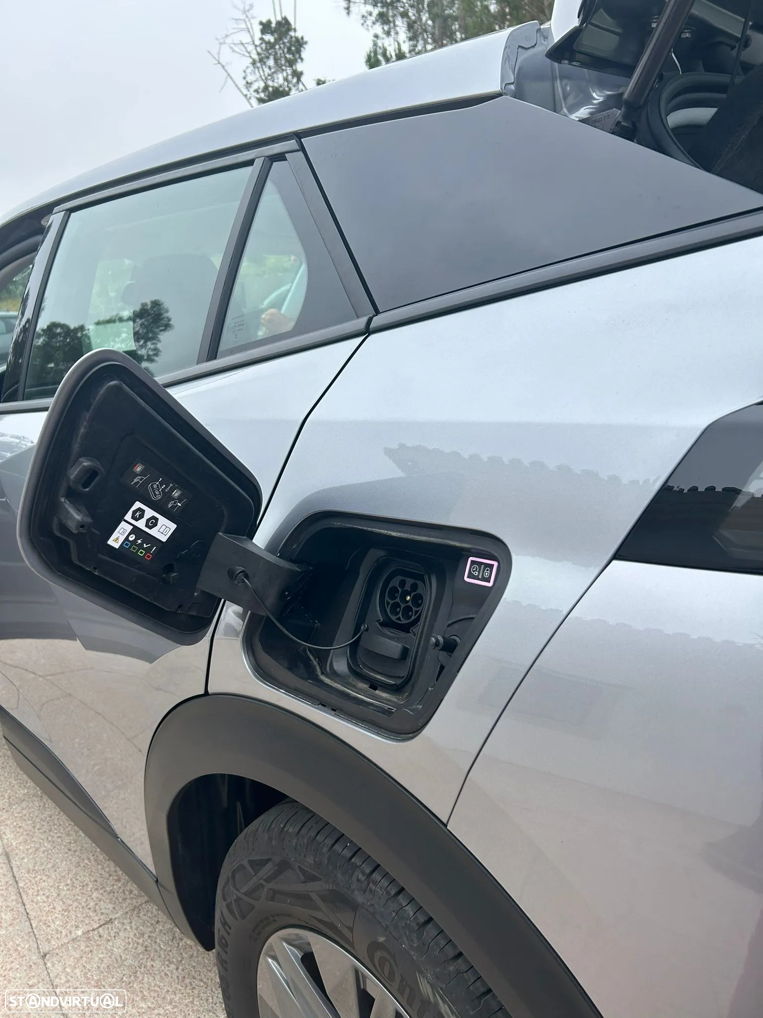 Peugeot e-2008 50 kWh Active Pack - 4