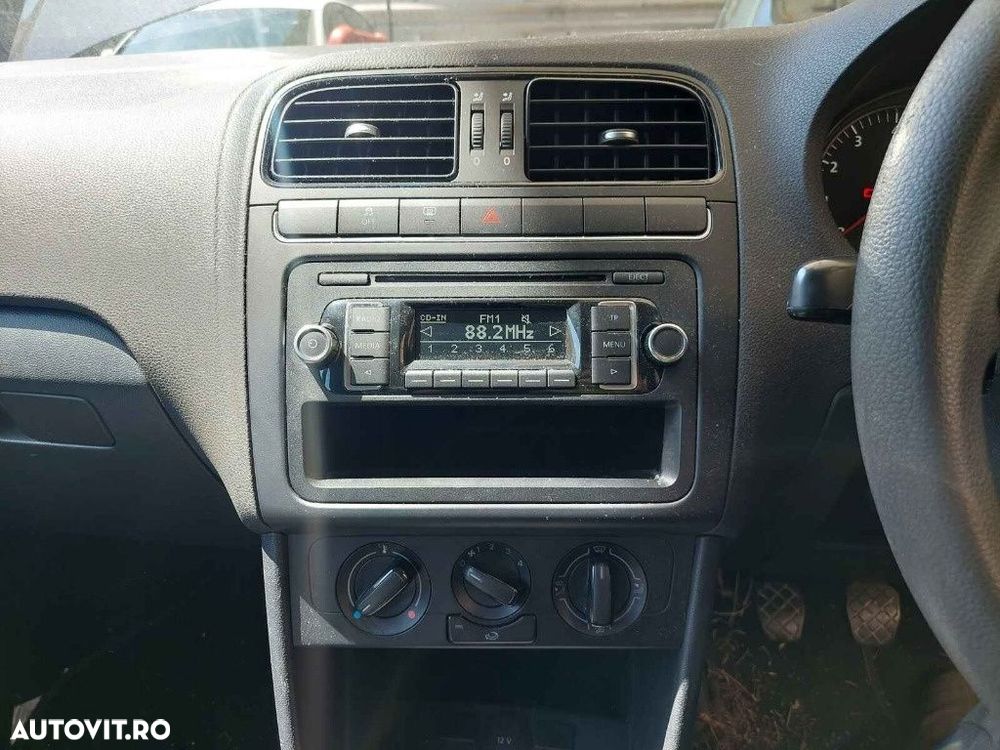 Cutie viteze manuala Volkswagen Polo 6R 2011 Hatchback 1.2i CGPA - 10
