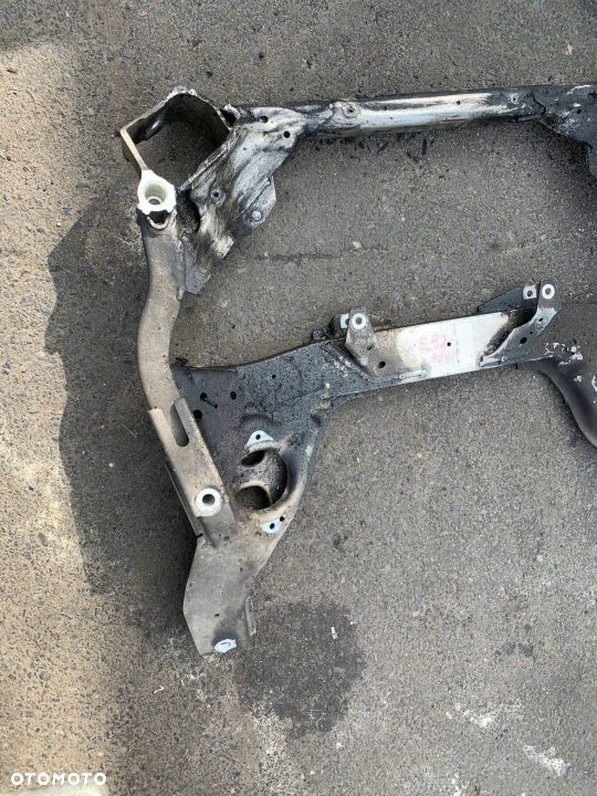 SANKI PRZEDNIE WÓZEK KOŁYSKA BMW E81 E87 E90 E92 - 2